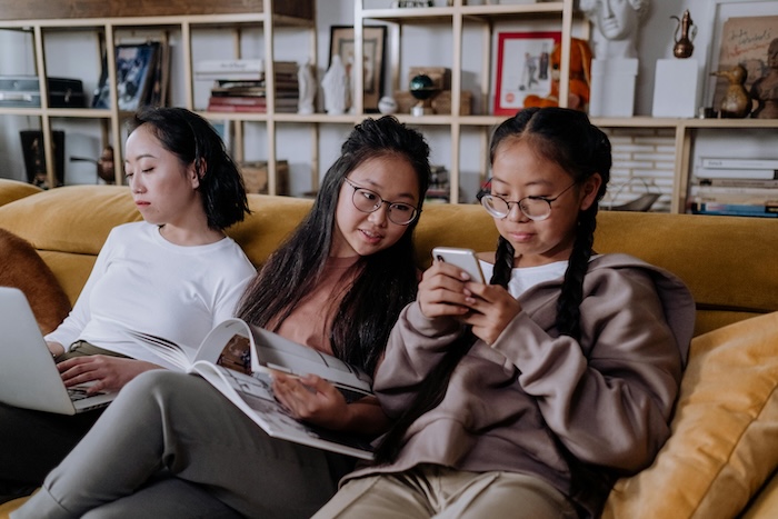 2026 Resolutions for Families: Protecting Kids Online Without Taking Away Freedom